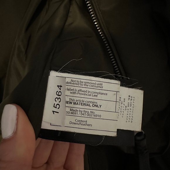 Mackage Kay Mid Length Down Fur trimmed Hooded Coat Women XS Army Green - Picture 13 of 14